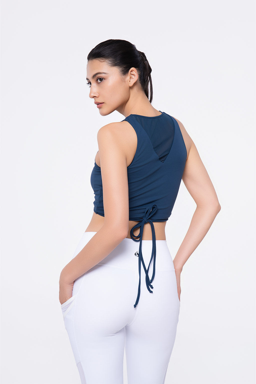 Chloe Top & Luminous Leggings