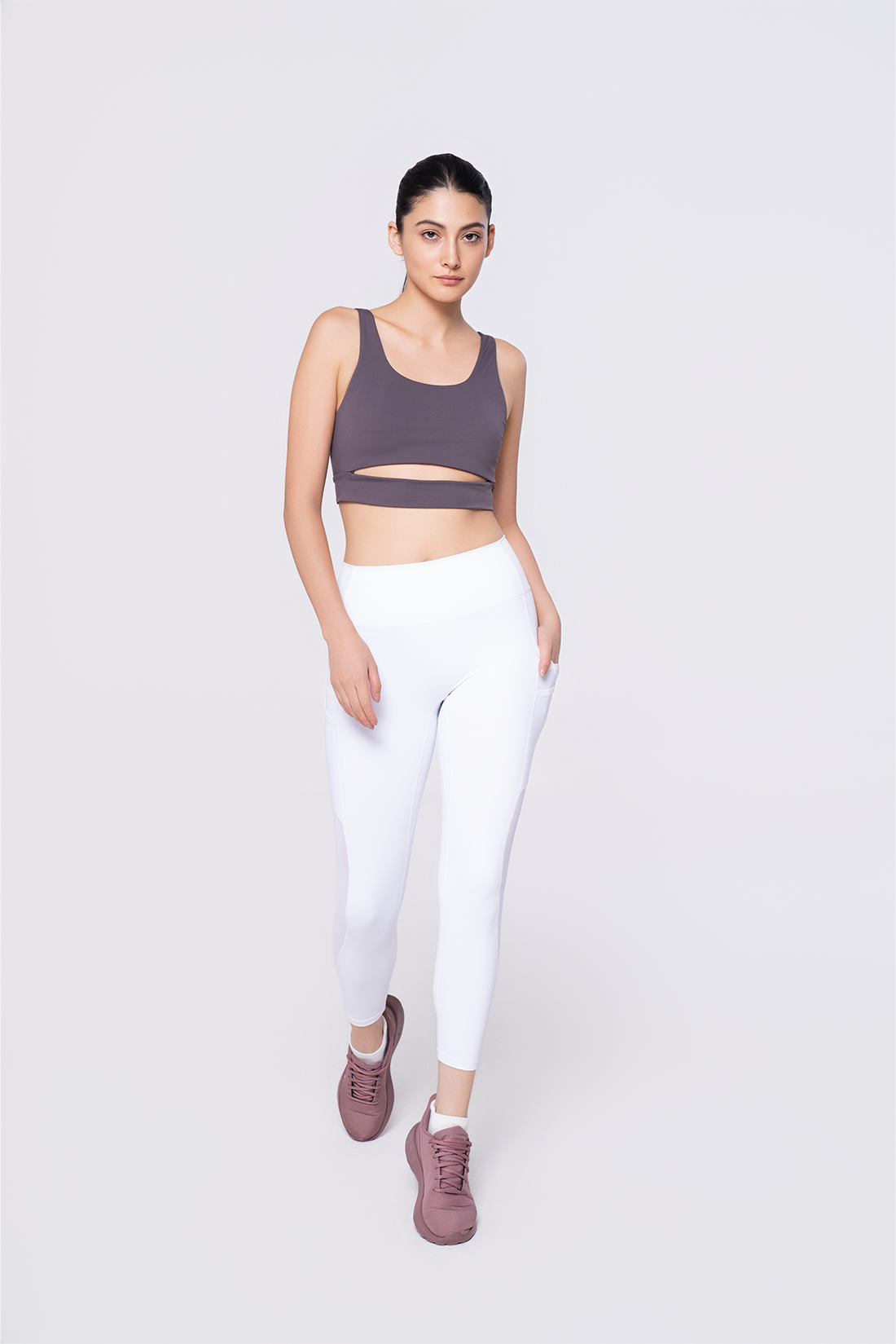 Kickin Bra Top & Luminous Leggings