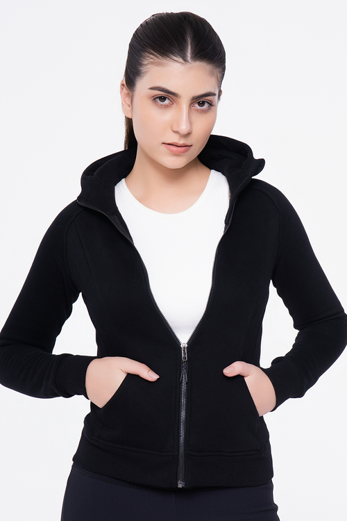 Wavryn Midnight Sweatshirt in black – women's zip-up workout sweatshirt front view